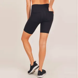 Black back pocket high waist biker shorts