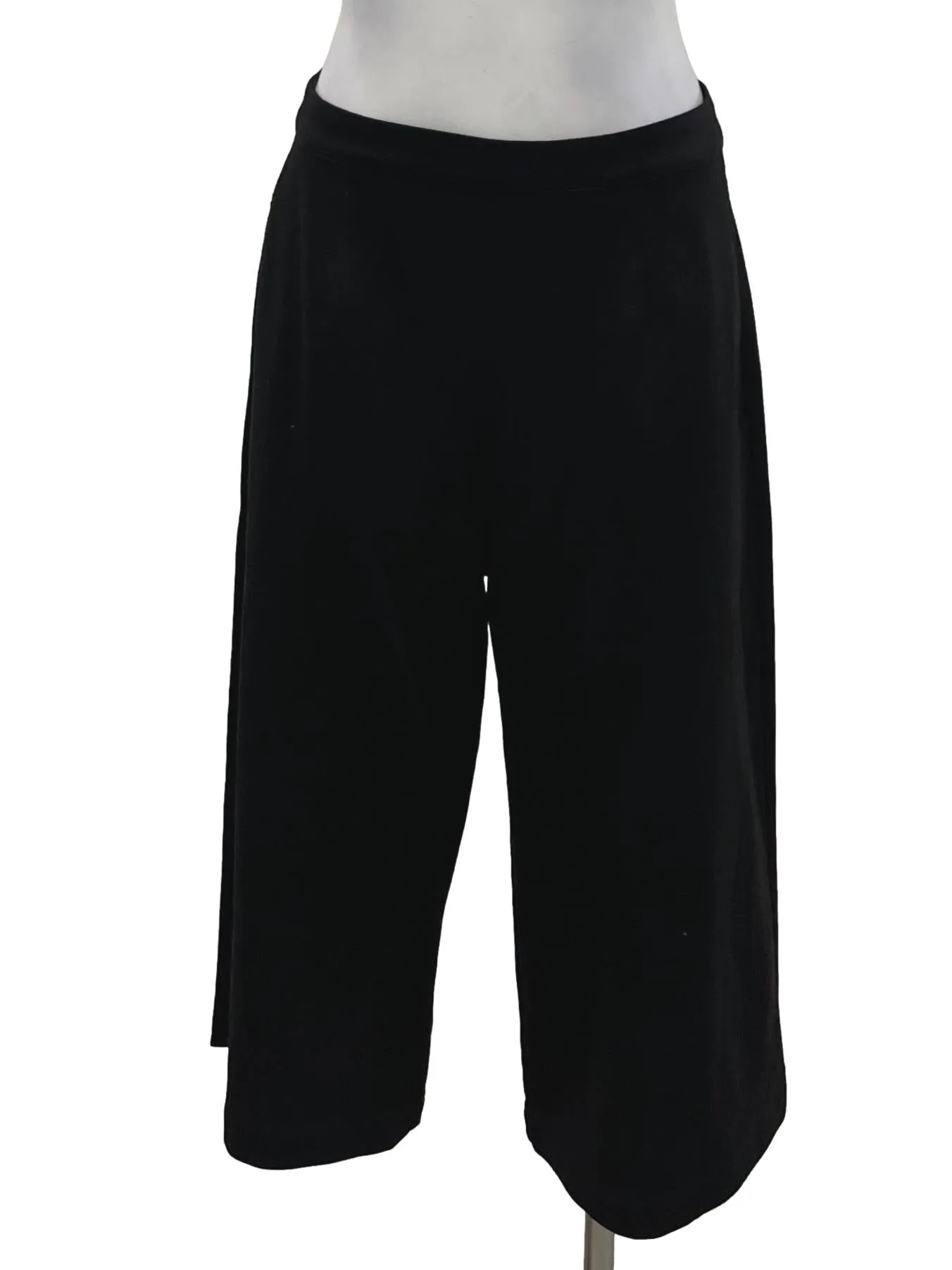 Black Cropped Pants