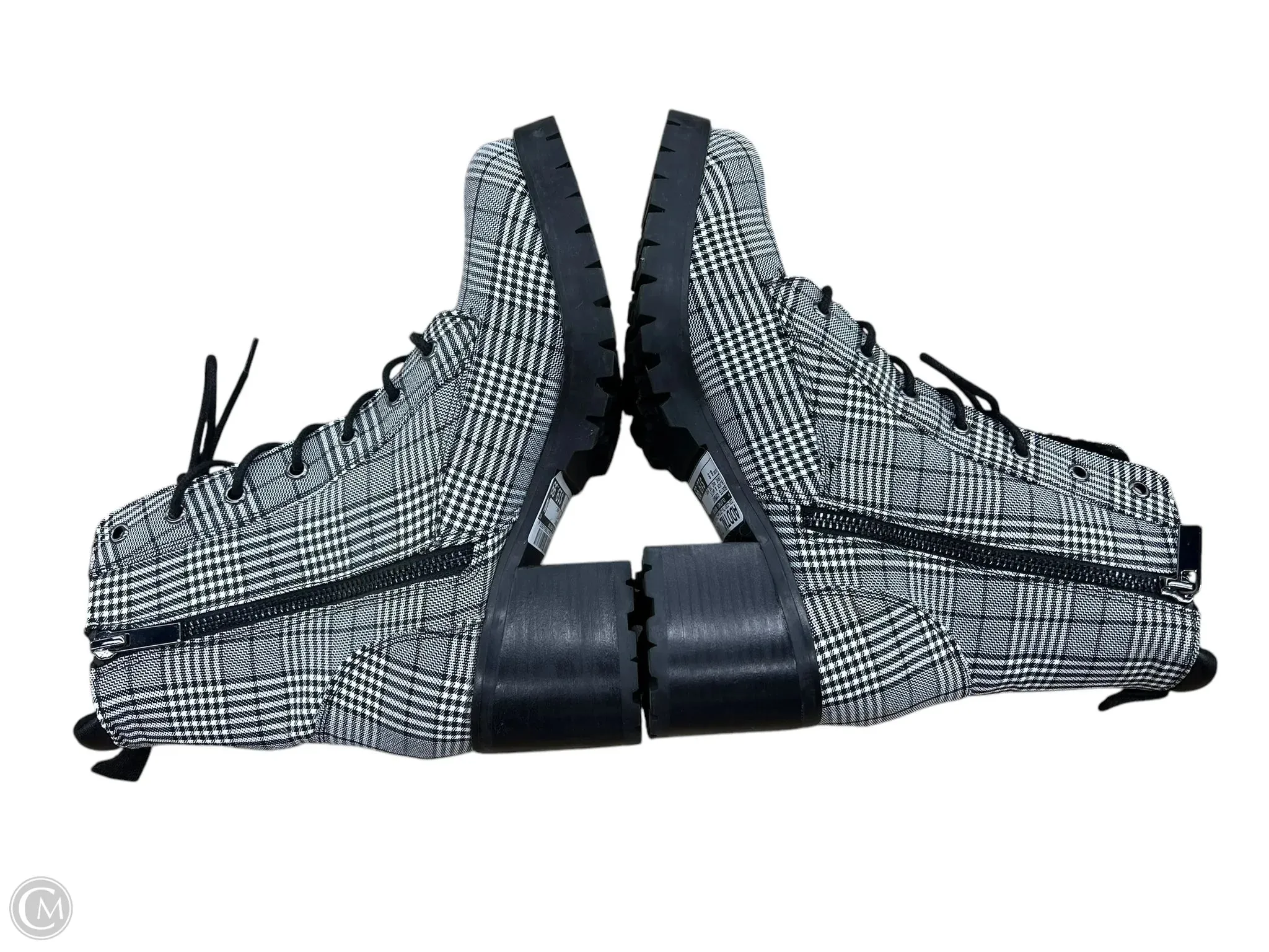 Boots Combat By Clothes Mentor In Black & White, Size: 8.5