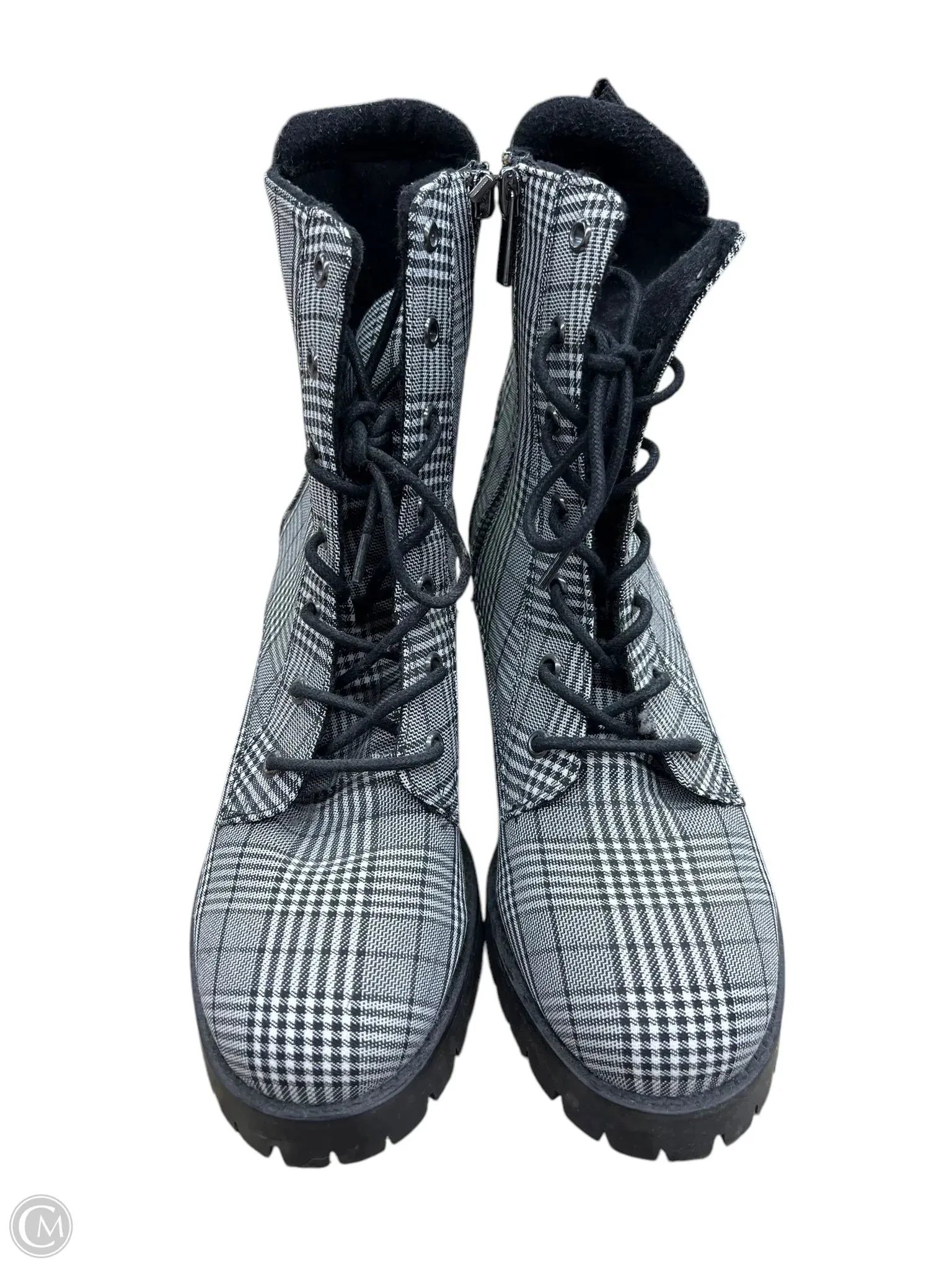 Boots Combat By Clothes Mentor In Black & White, Size: 8.5