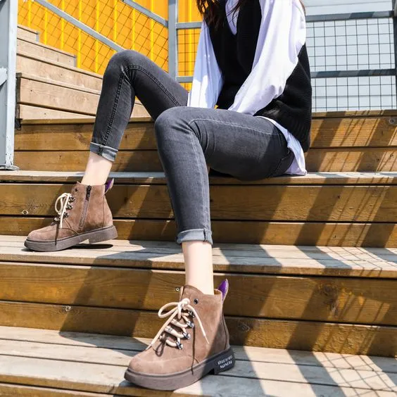 British Trend Boots