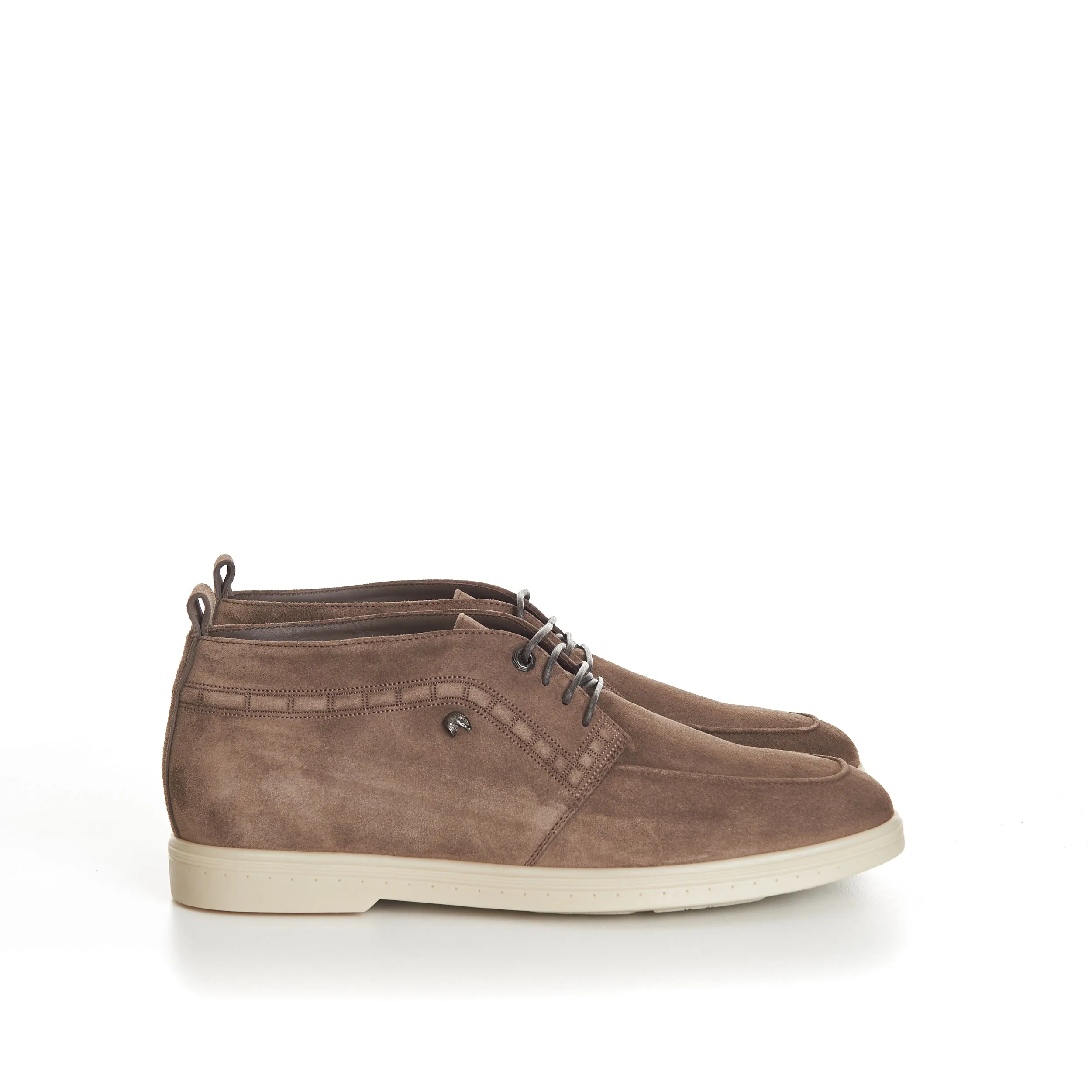 Brown Suede Lace Up Chukka Boots With Rubber Soles