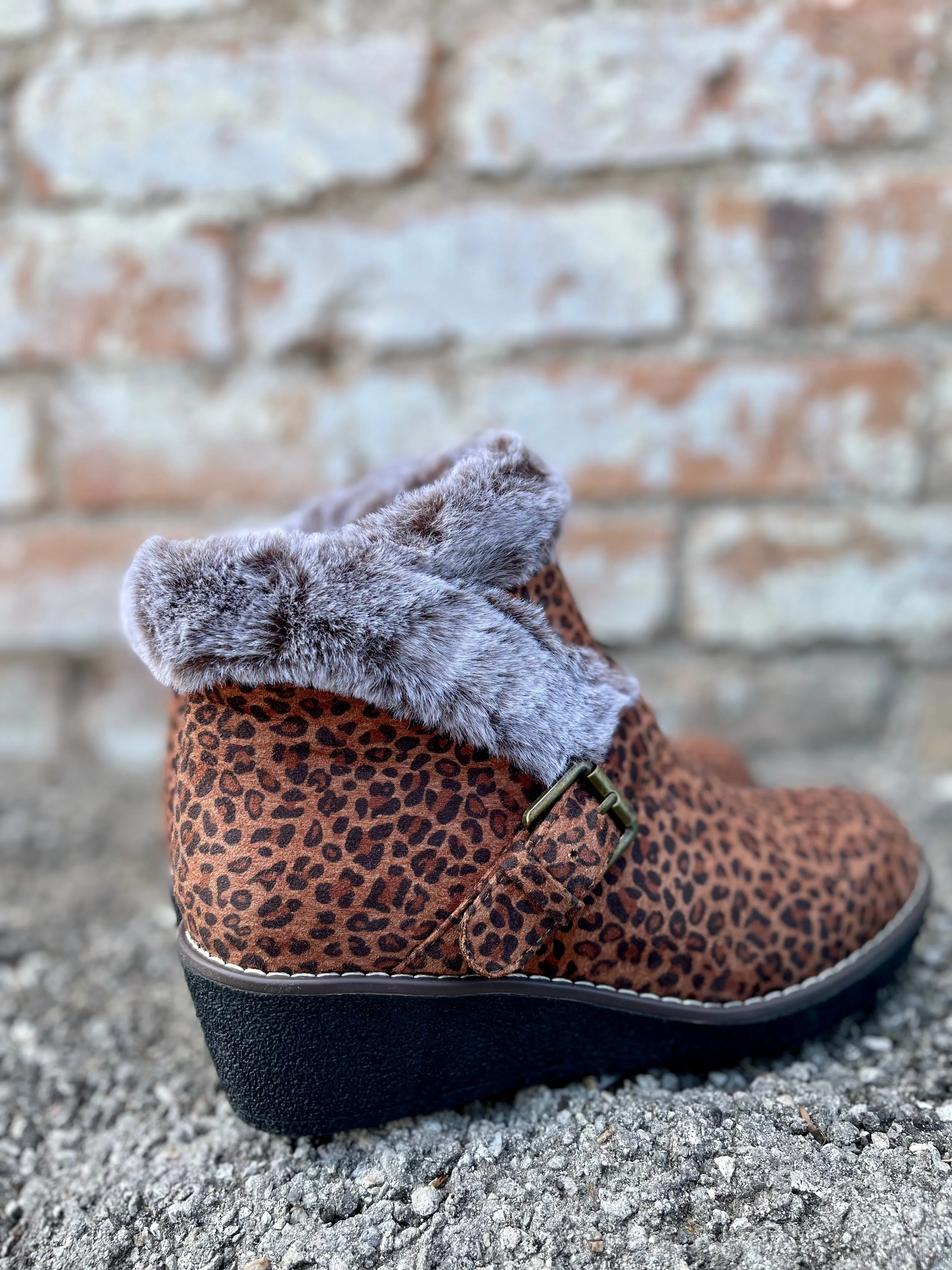 Chilly Boot || Small Leopard