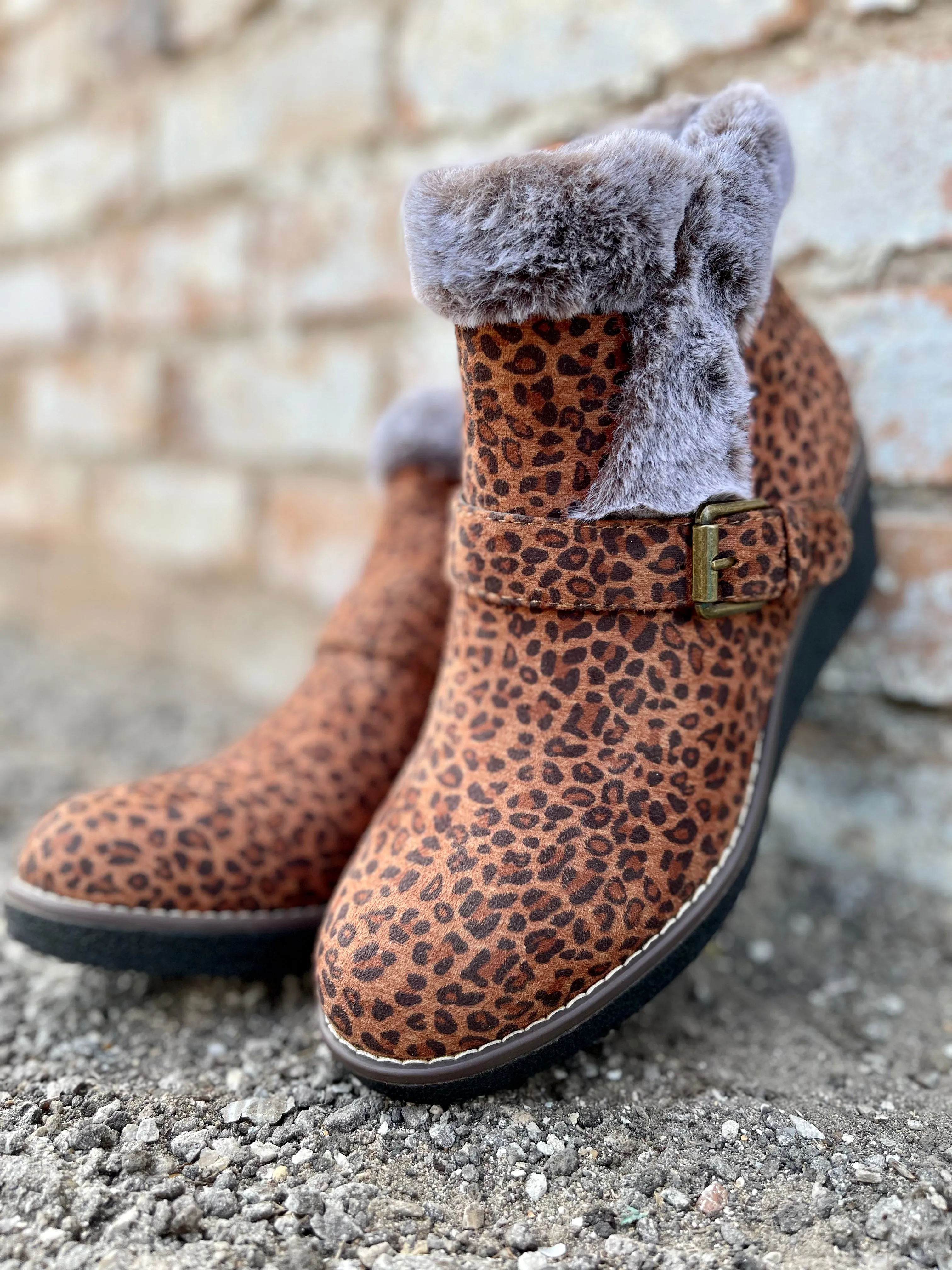 Chilly Boot || Small Leopard