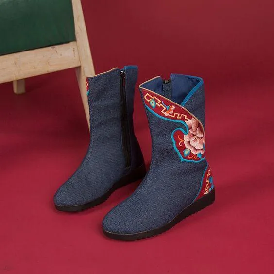 Ethnic High- top Embroidered Shoes