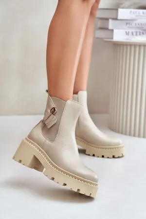 Heel boots