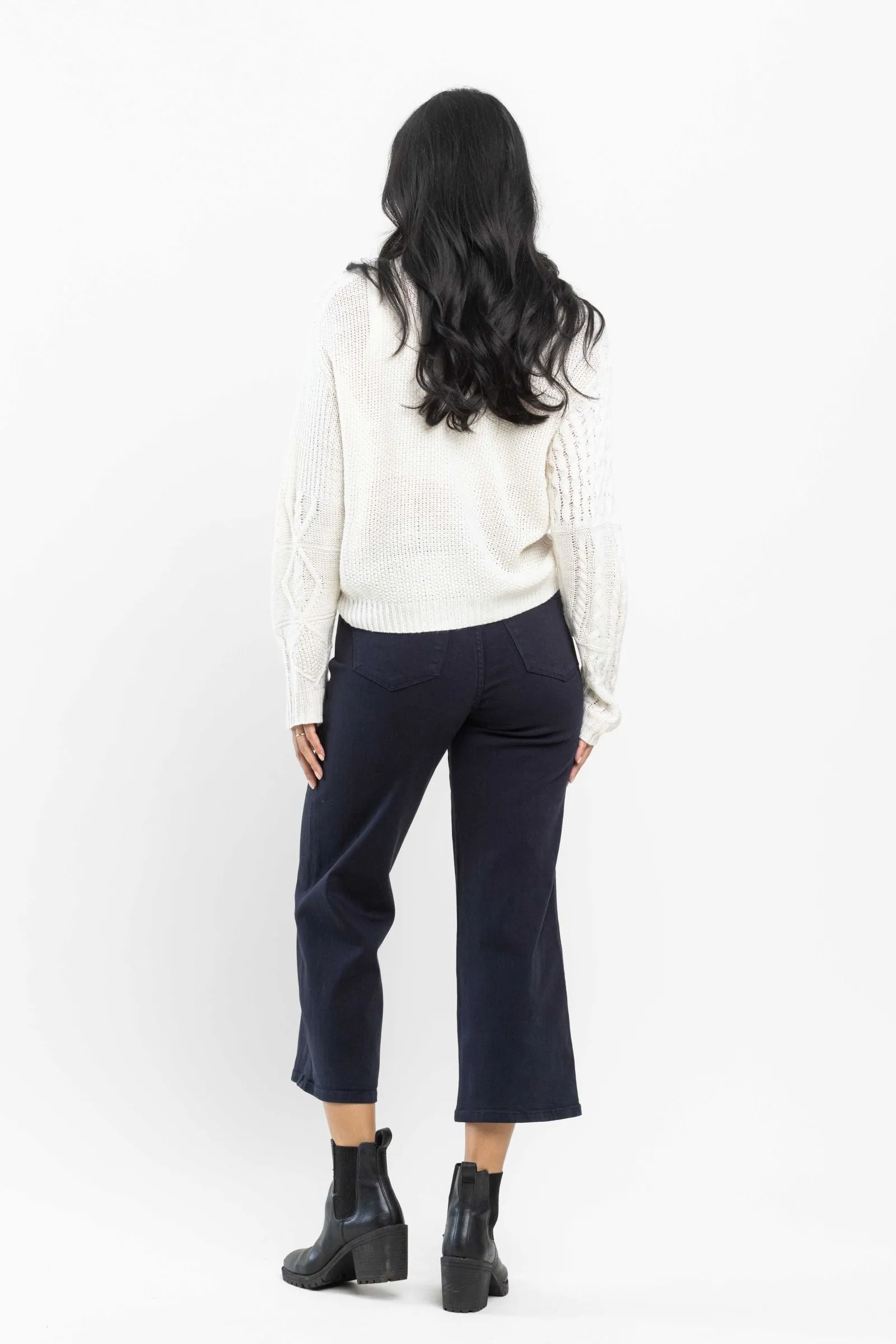 Judy Blue || Grace High Waist Tummy Control Wide Leg Crop in Navy