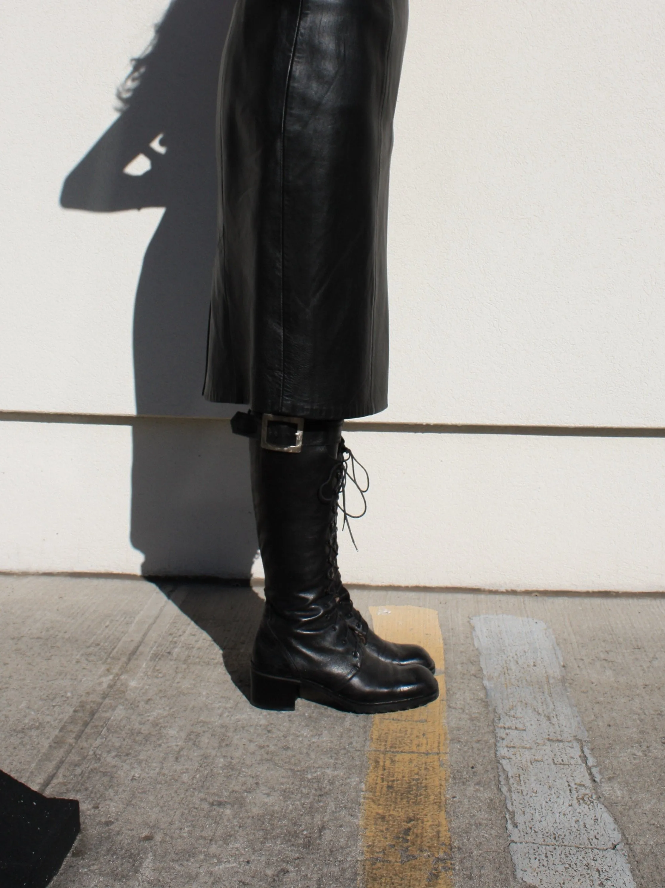 Lace-Up Knee Length Boots (8)