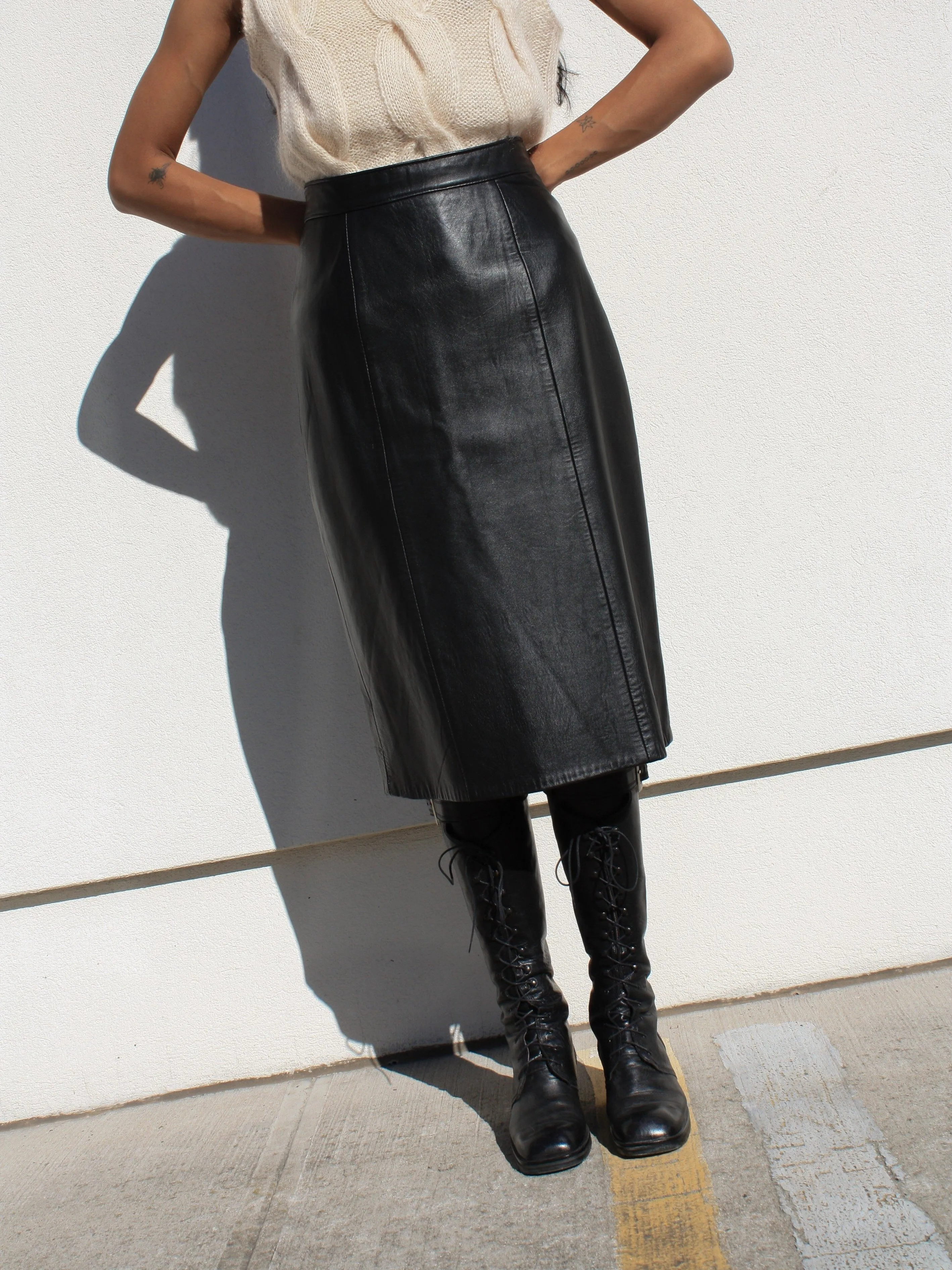 Lace-Up Knee Length Boots (8)