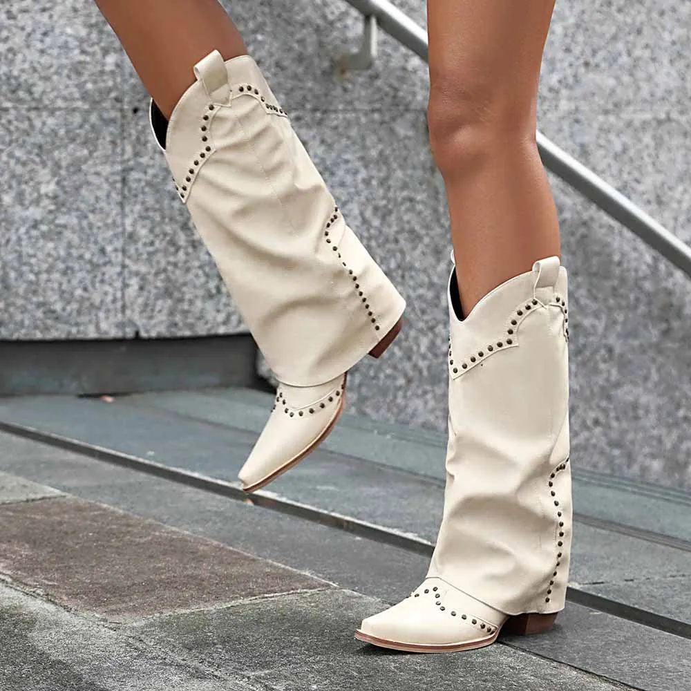 Lady Boots With Turn-Up And Metal rivet
