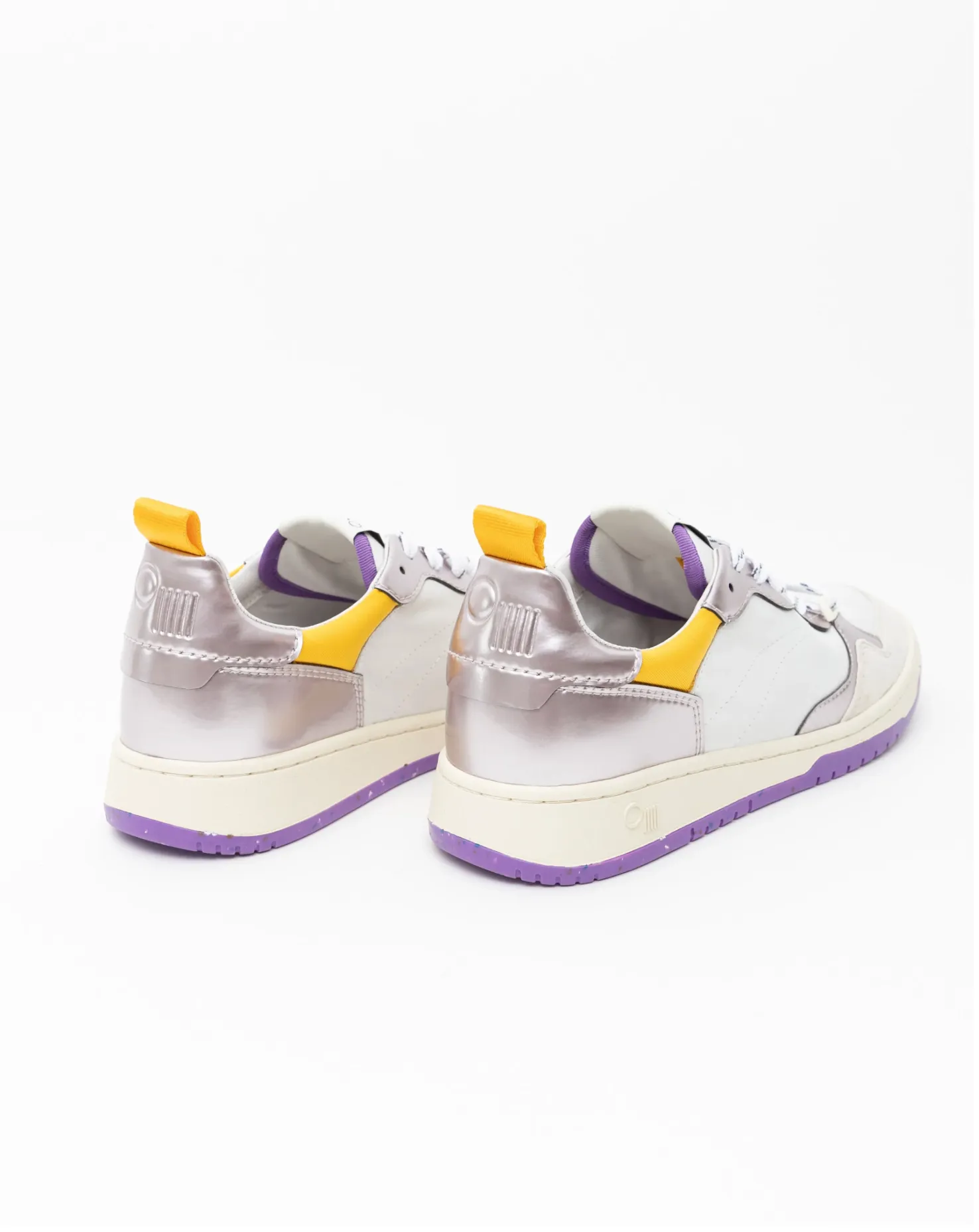 Lilac Phoenix sneaker