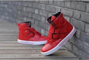 Men's High Top Buckle Shoe
