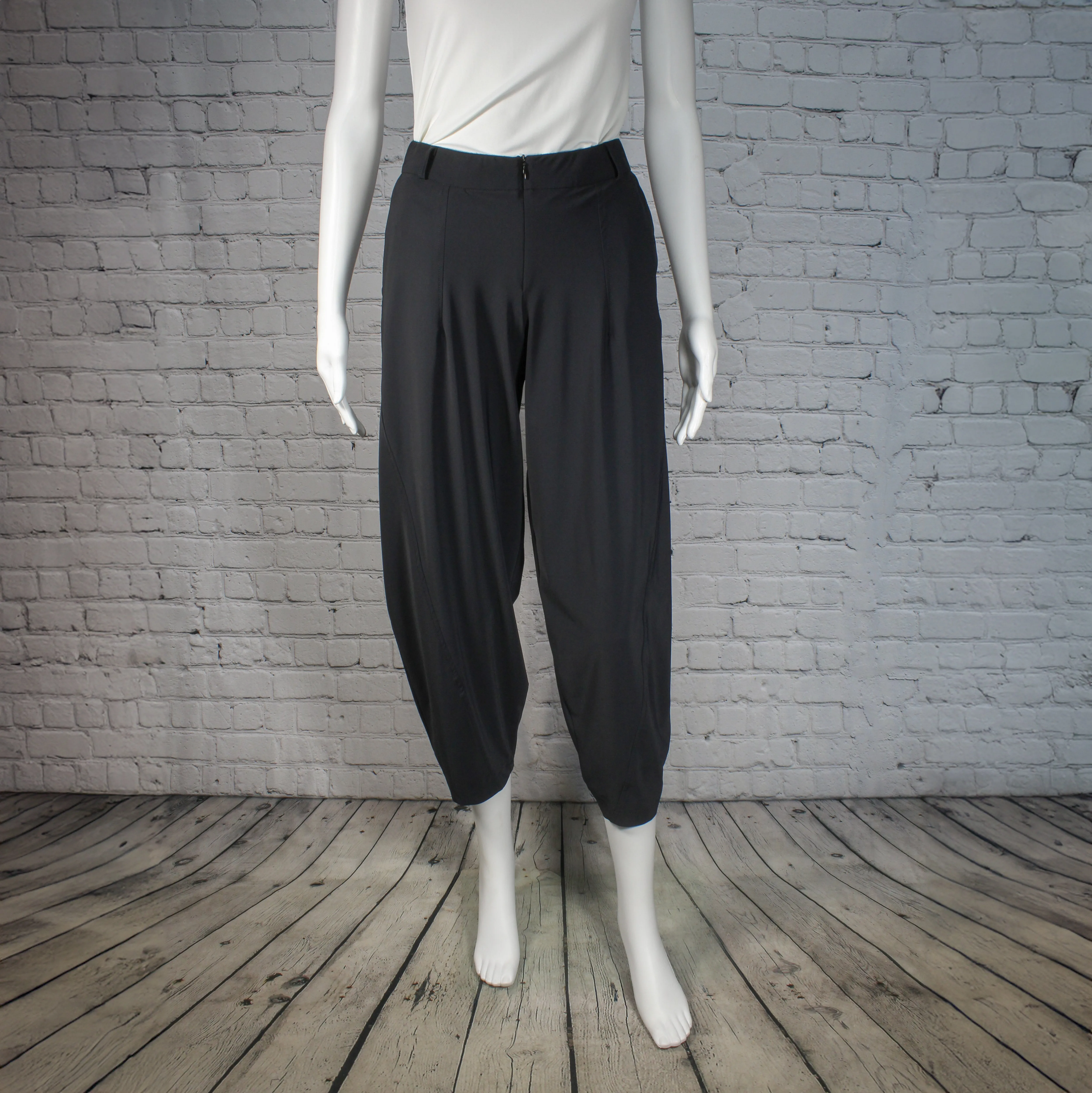 NEW! Matteo Pant in Black by Porto