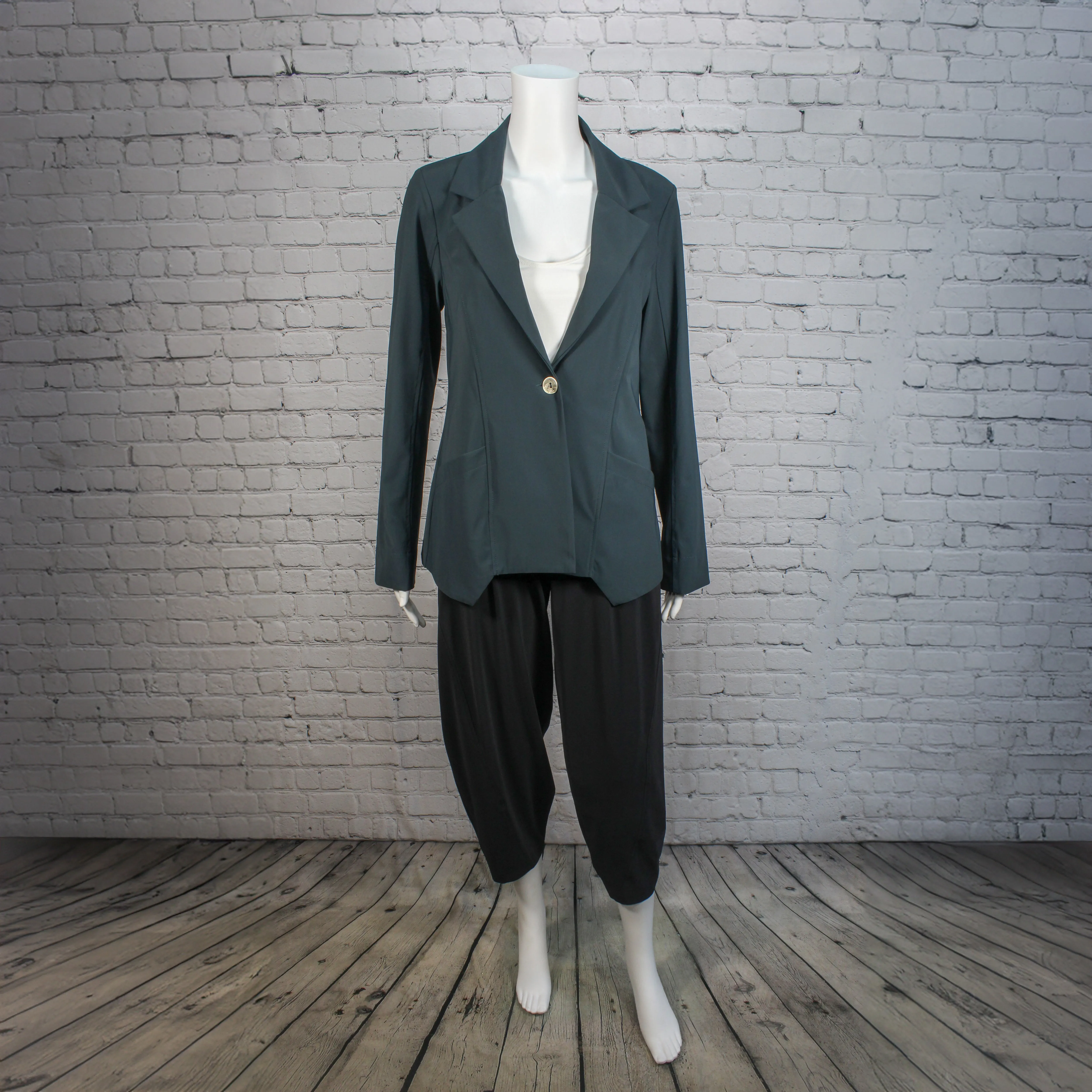 NEW! Matteo Pant in Black by Porto