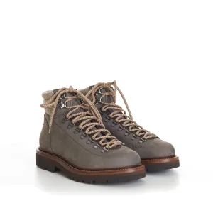 Nubuck Mountain-Style Boots With Wool Diagonal Insert