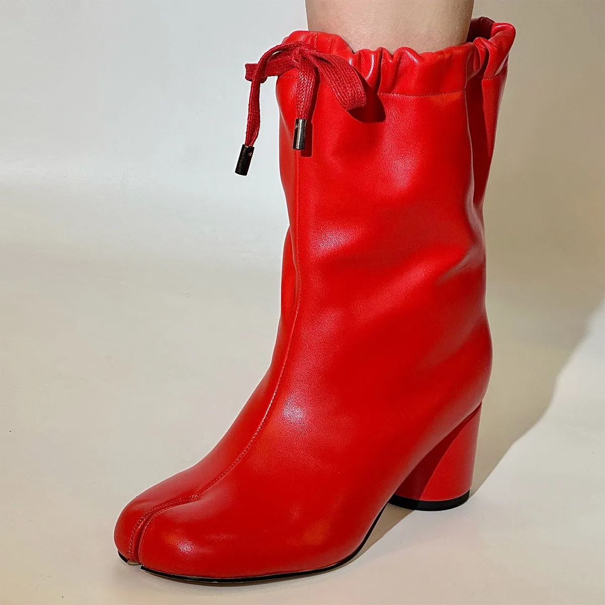Round Heel Drawstring Tabi Ankle Boots