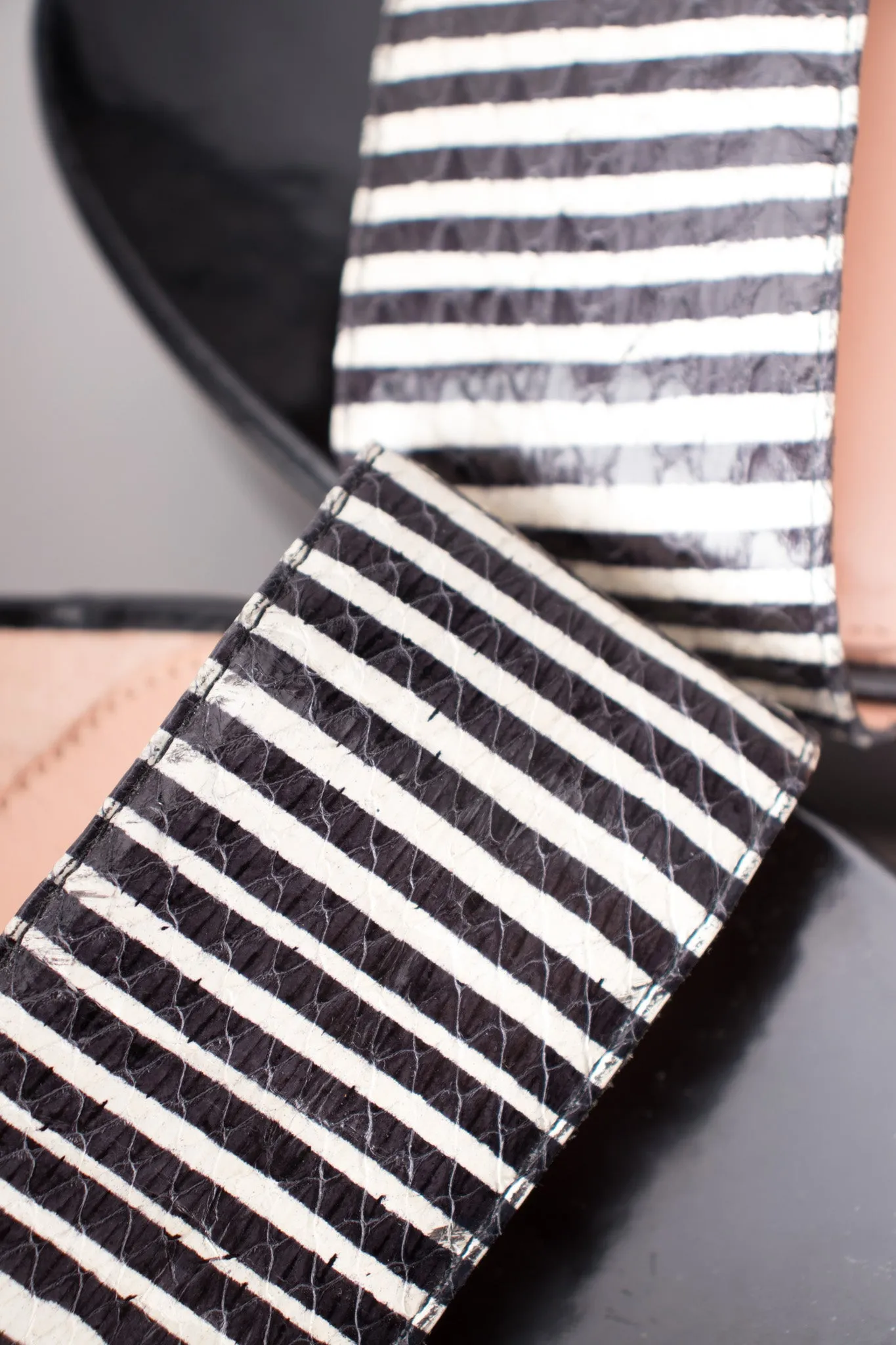 Striped Snake Flatform Sandals