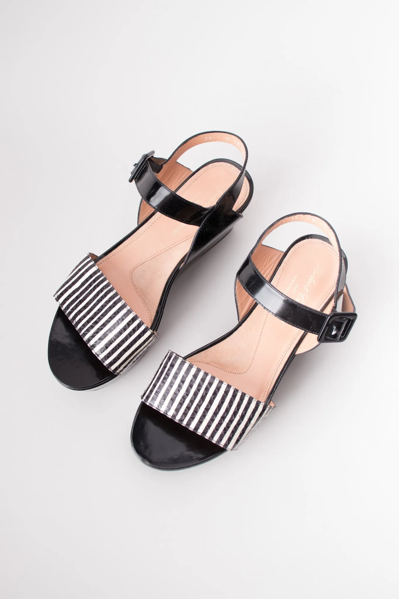 Striped Snake Flatform Sandals