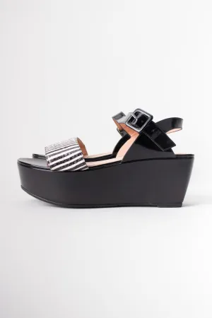 Striped Snake Flatform Sandals