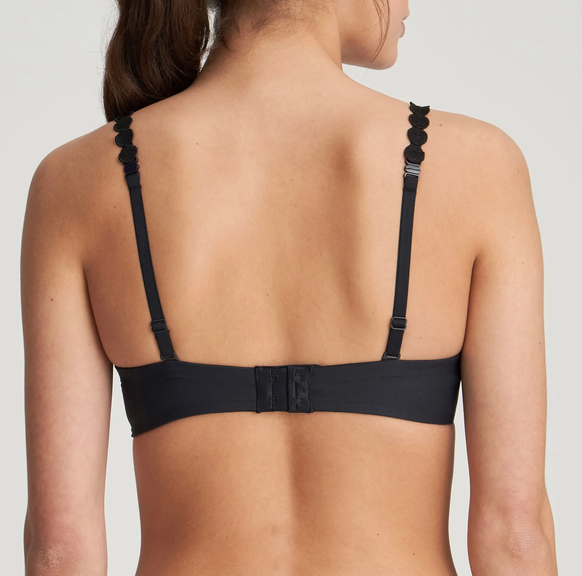 Tom 012-0826 Convertible Plunge Bra (Classic Colors)