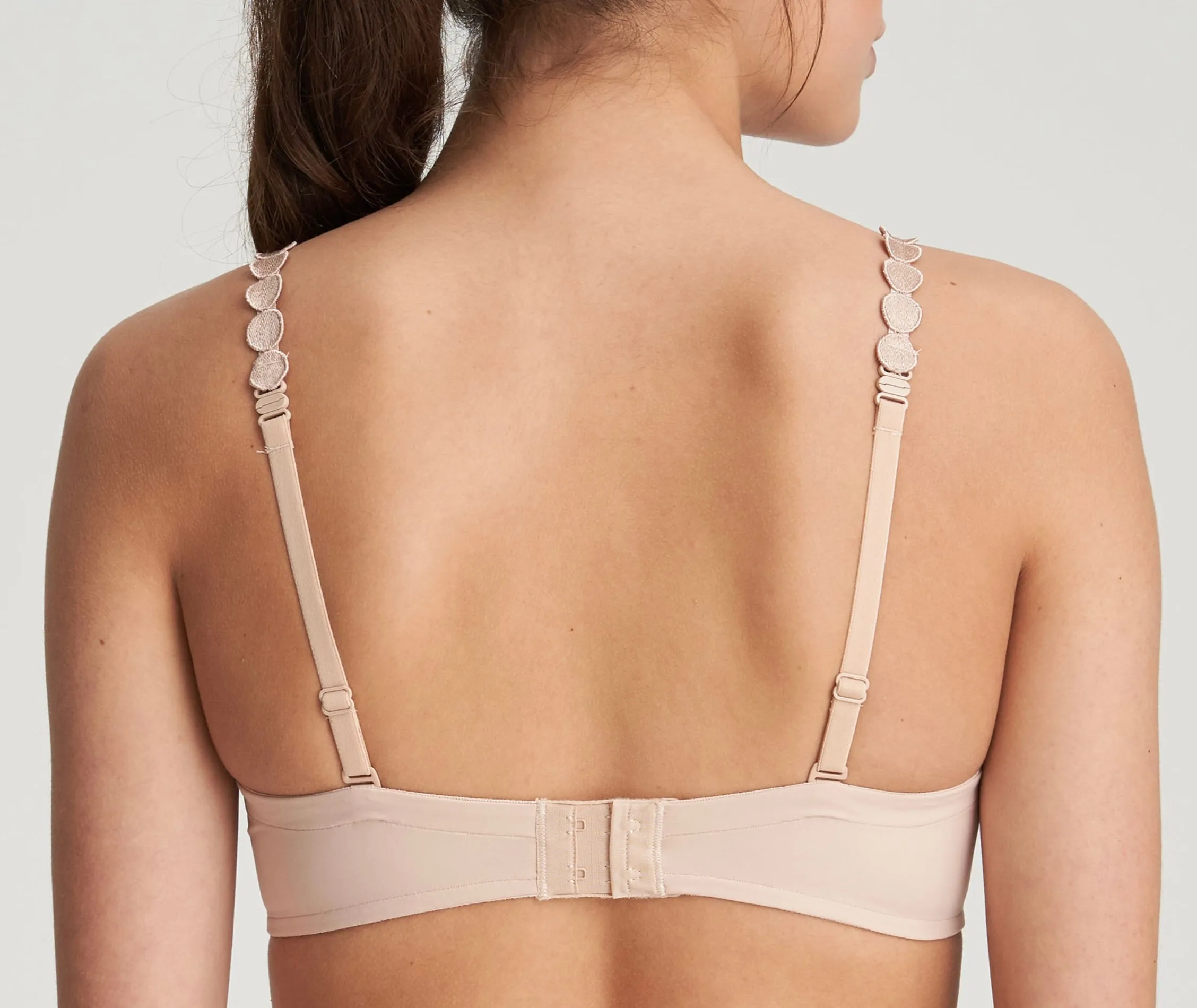 Tom 012-0826 Convertible Plunge Bra (Classic Colors)