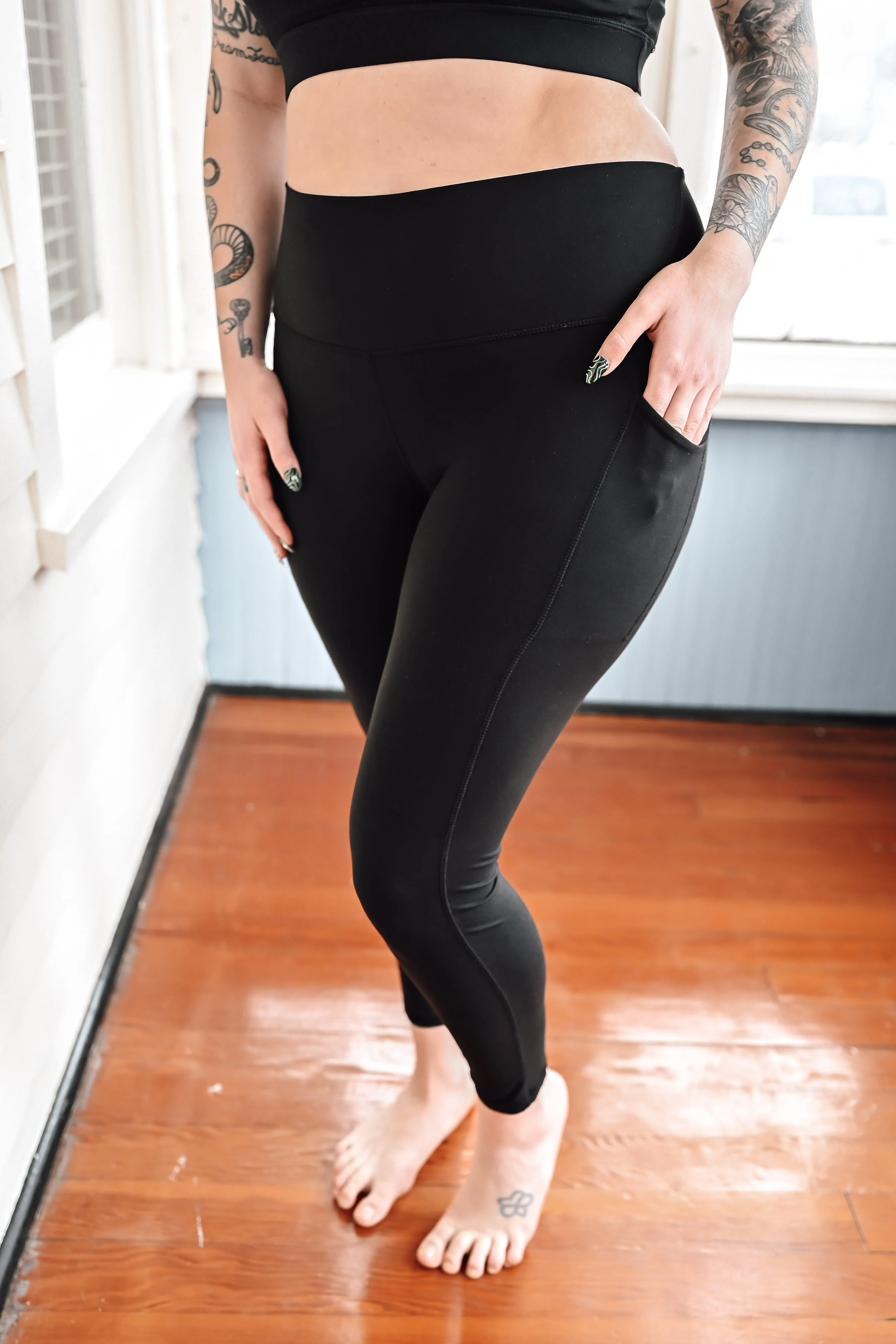 Ultimate Buttery Soft Leggings w/ Pockets *FINAL SALE*