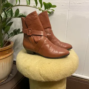 Vintage Selby brown leather buckle boots size 8 (HT23117)