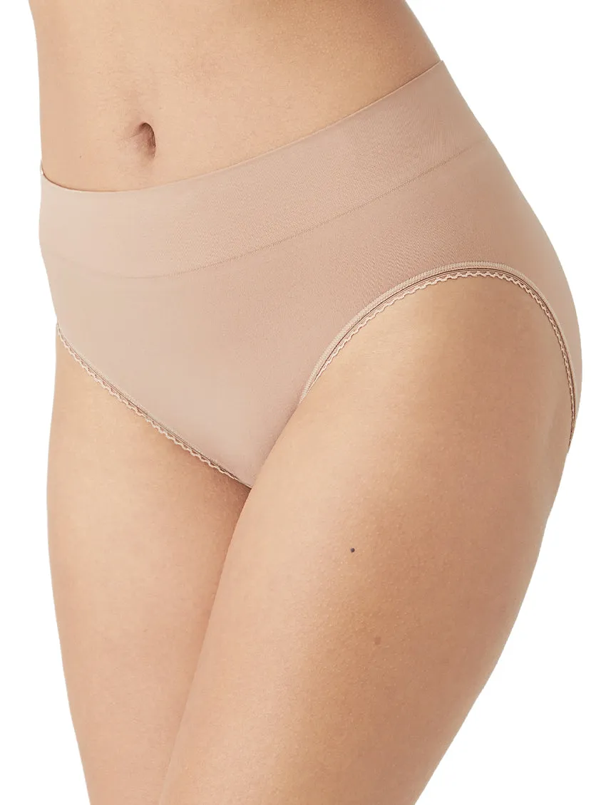 Wacoal Feeling Flexible Hi-Cut Brief