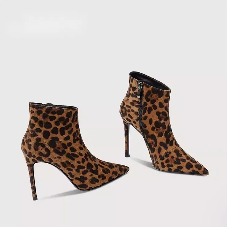 Women's Side Zipper Heeled Leopard Boots TS280