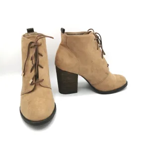 WOMENS SIZE 8 - Call it SPRING, Soft Tan, Ankle Boho Style, Lace-up Ankle Boots NWOT B23